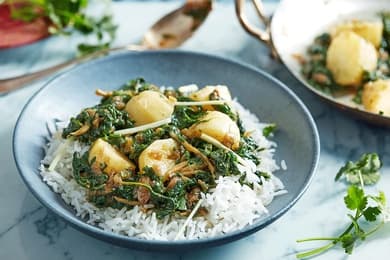 Potato Saag Curry