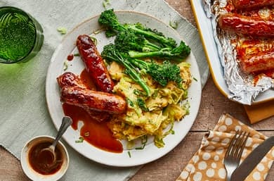 Sticky Bangers 'n' Mash