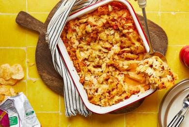 Cheesy Chicken Pasta Bake